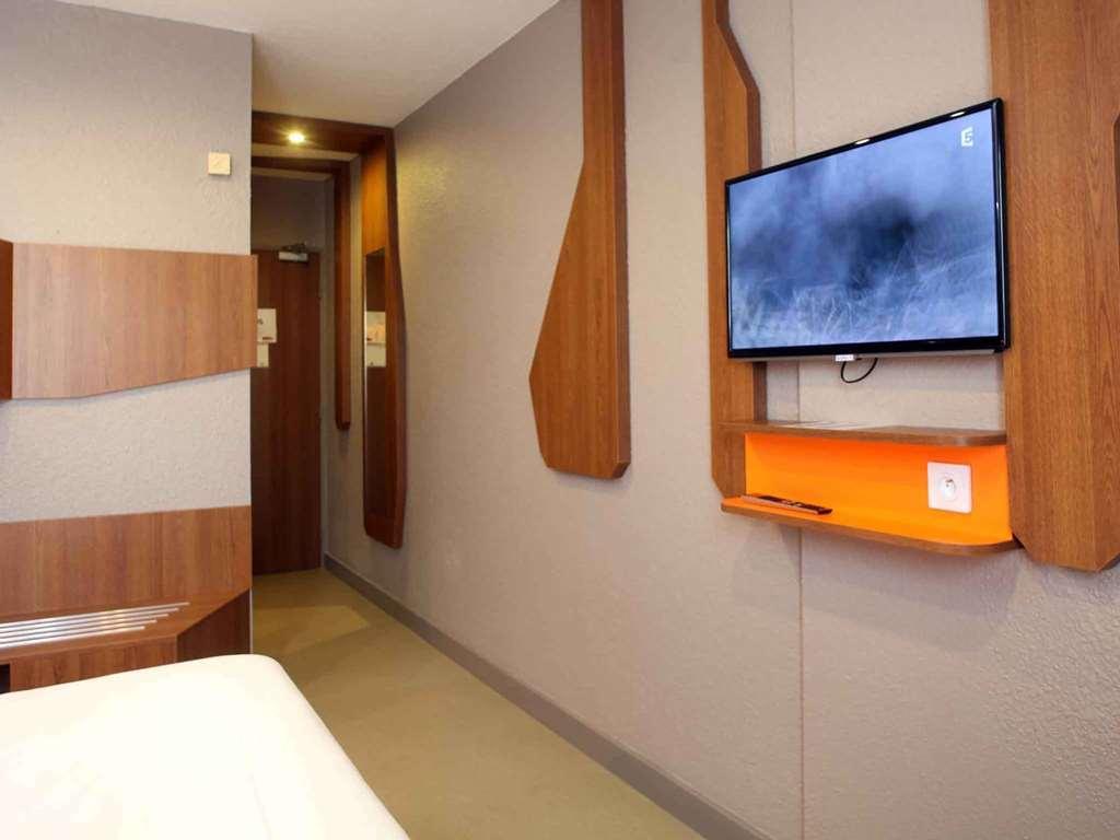 Hotel Ibis Styles Gien Zewnętrze zdjęcie