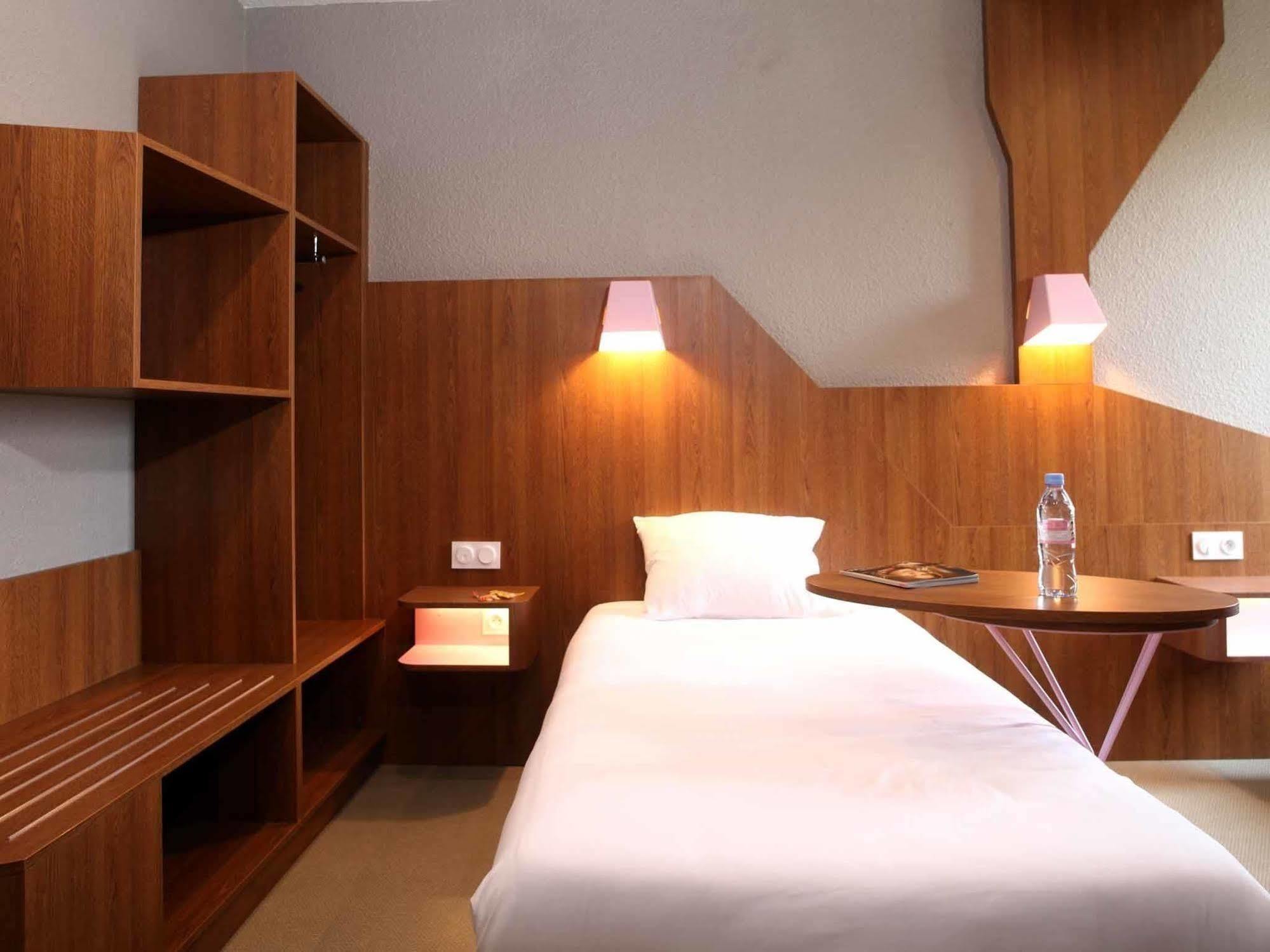 Hotel Ibis Styles Gien Zewnętrze zdjęcie