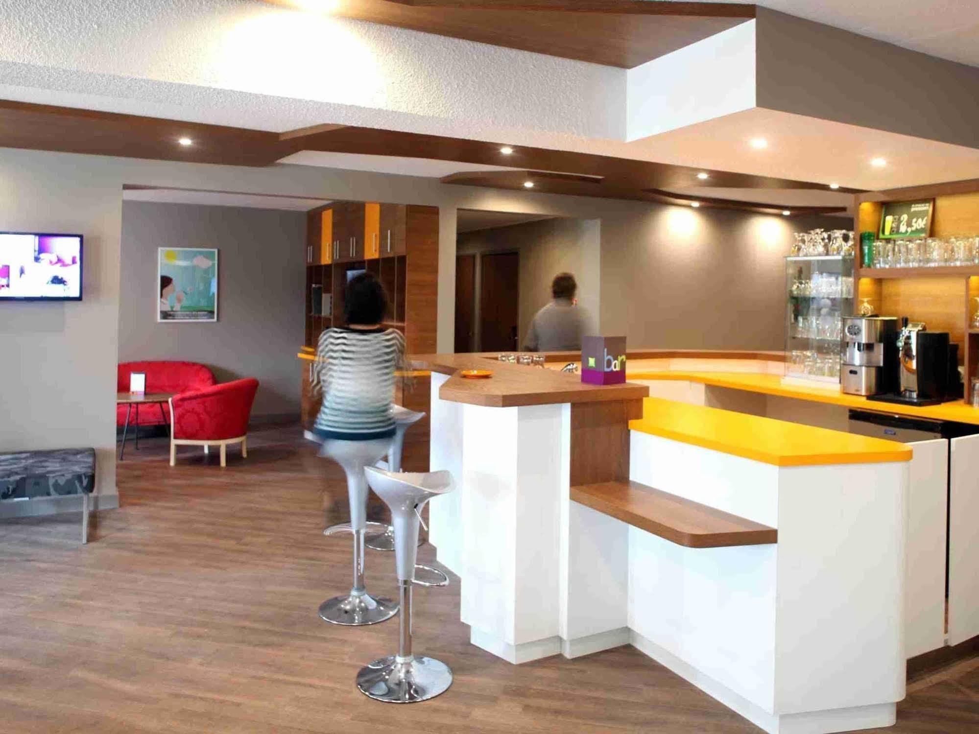Hotel Ibis Styles Gien Zewnętrze zdjęcie